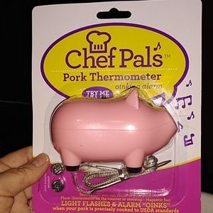 Chef pals pork thermometer oinking alarm